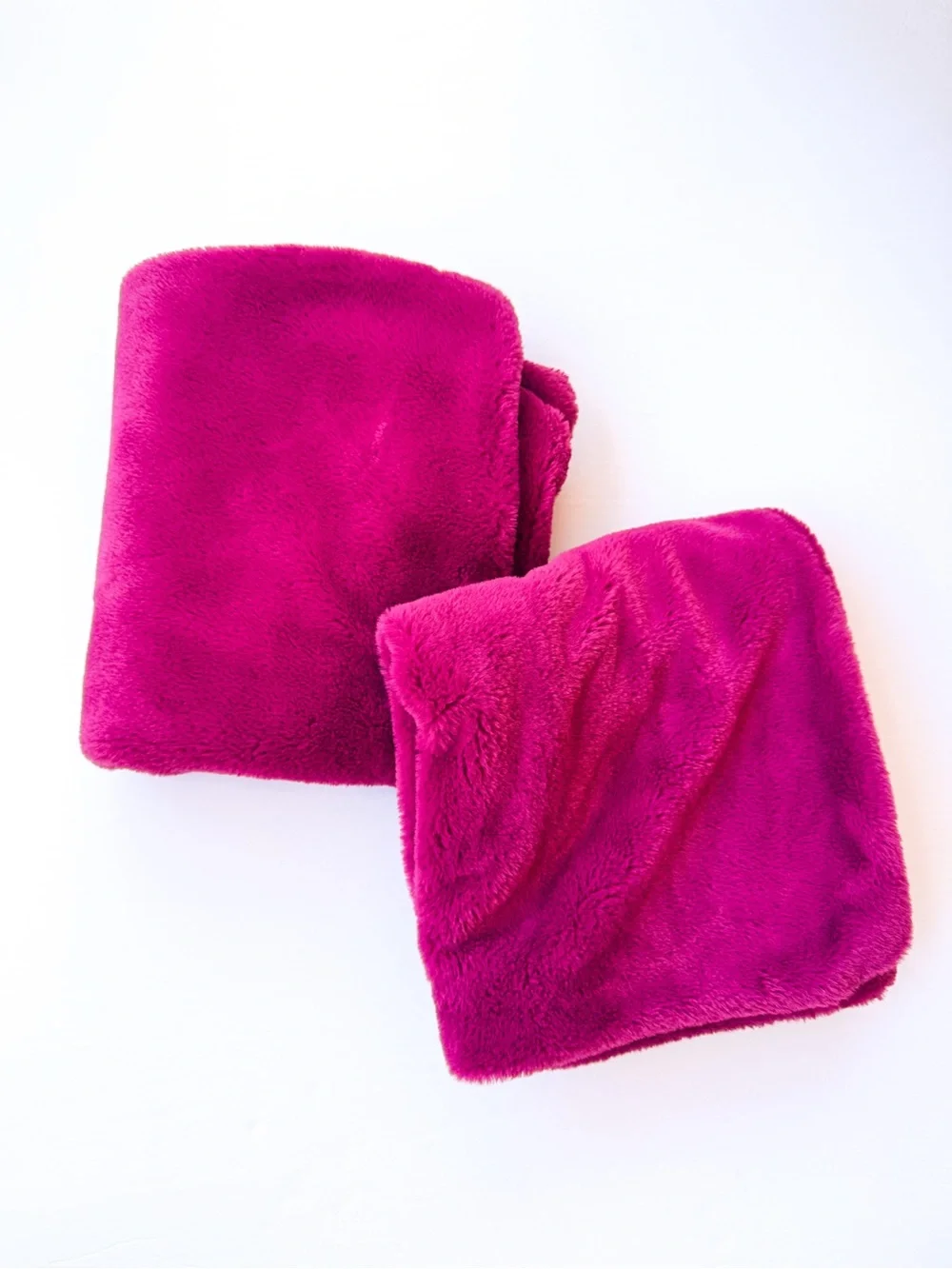 24X 24 Fuchsia Magenta Pink  Plush Pillow Covers Set of 2